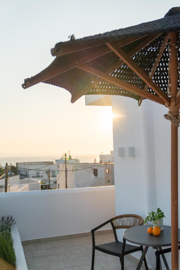 Enalios Sunset Suites Naxos City 外观 照片