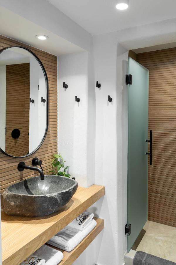 Enalios Sunset Suites Naxos City 外观 照片