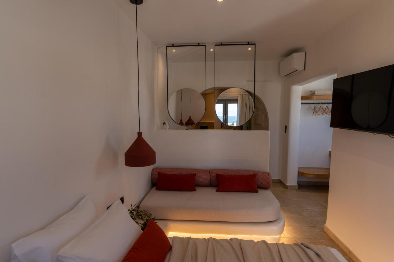 Enalios Sunset Suites Naxos City 外观 照片